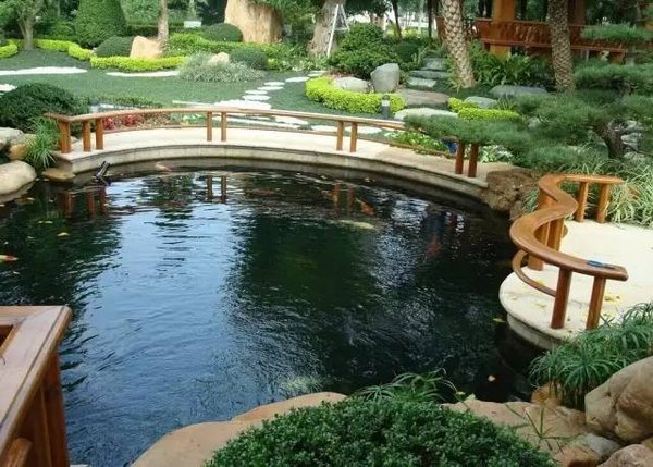 Tiểu cảnh với chỗ nghỉ ngơi hoặc lan can 2