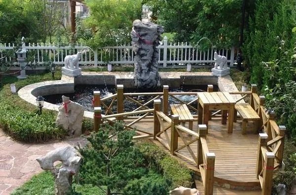 tiểu cảnh với sân nhỏ 1