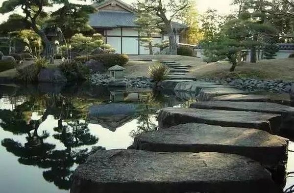 tiểu cảnh với sân nhỏ 4